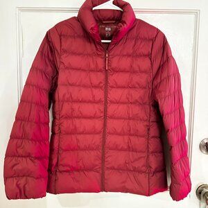 NWOT Uniqlo Ultra Light Down Jacket